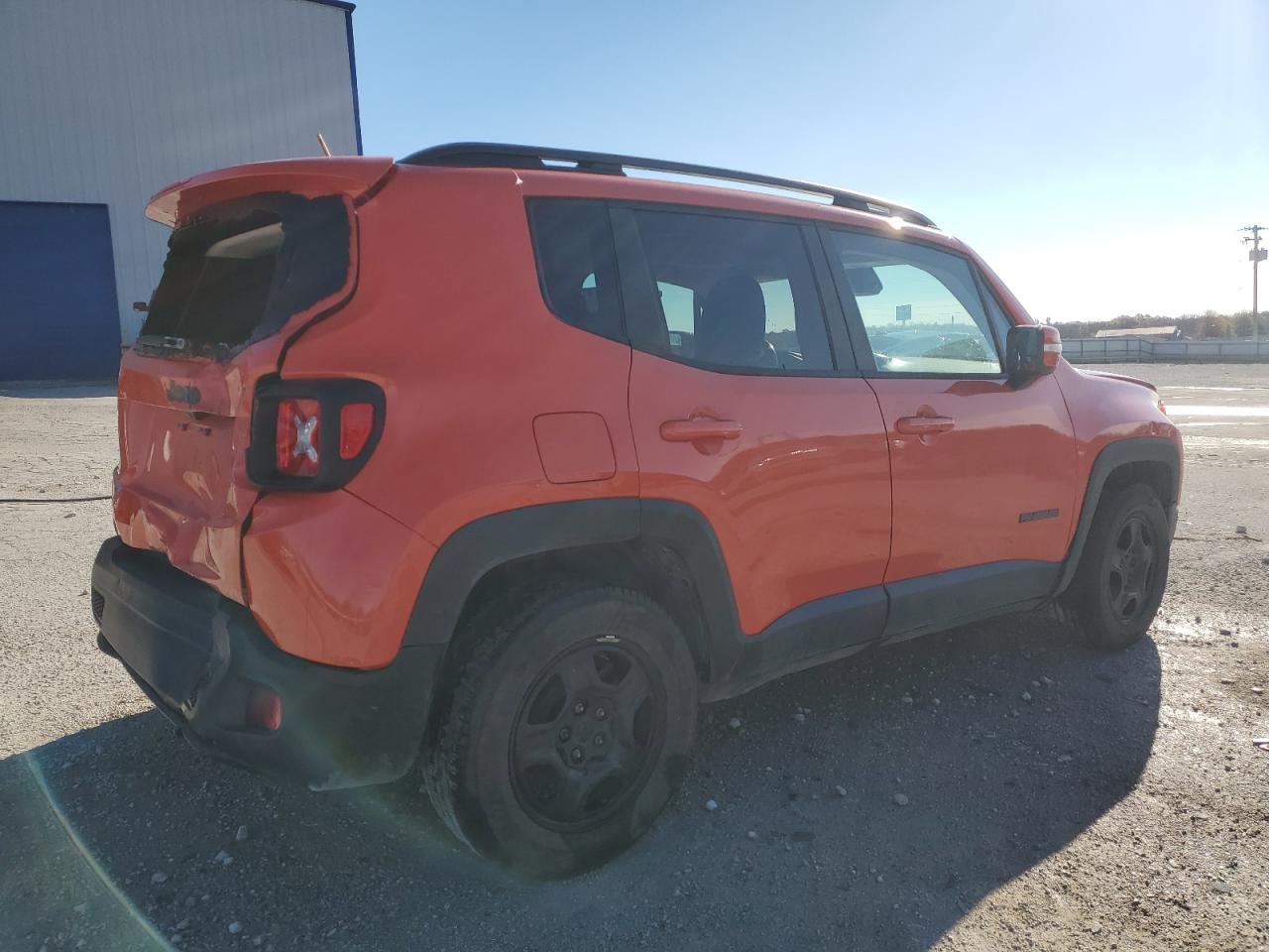 VIN ZACCJABB1HPG46281 2017 JEEP RENEGADE no.3