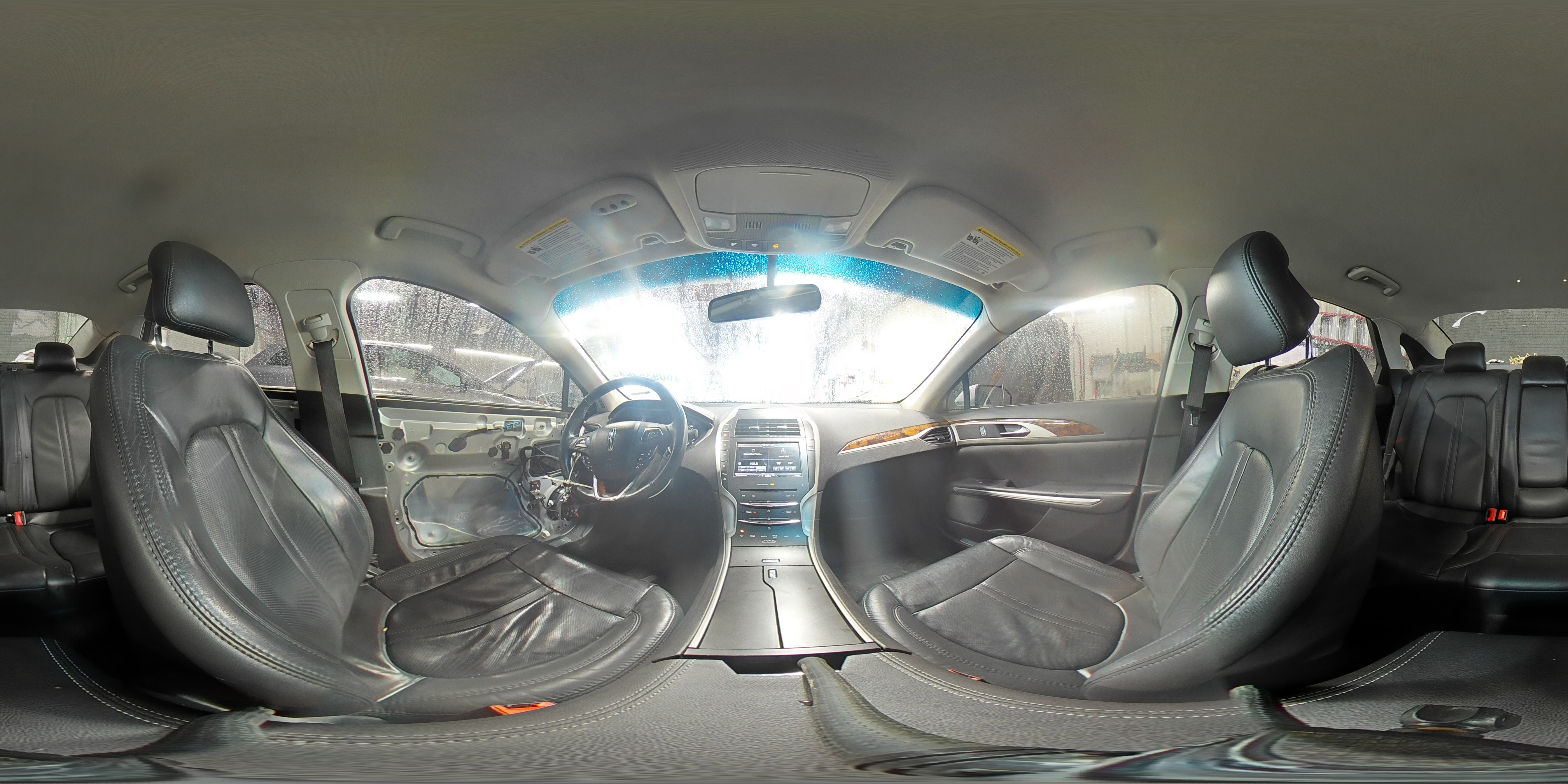 2014 Lincoln MKZ - Image 15