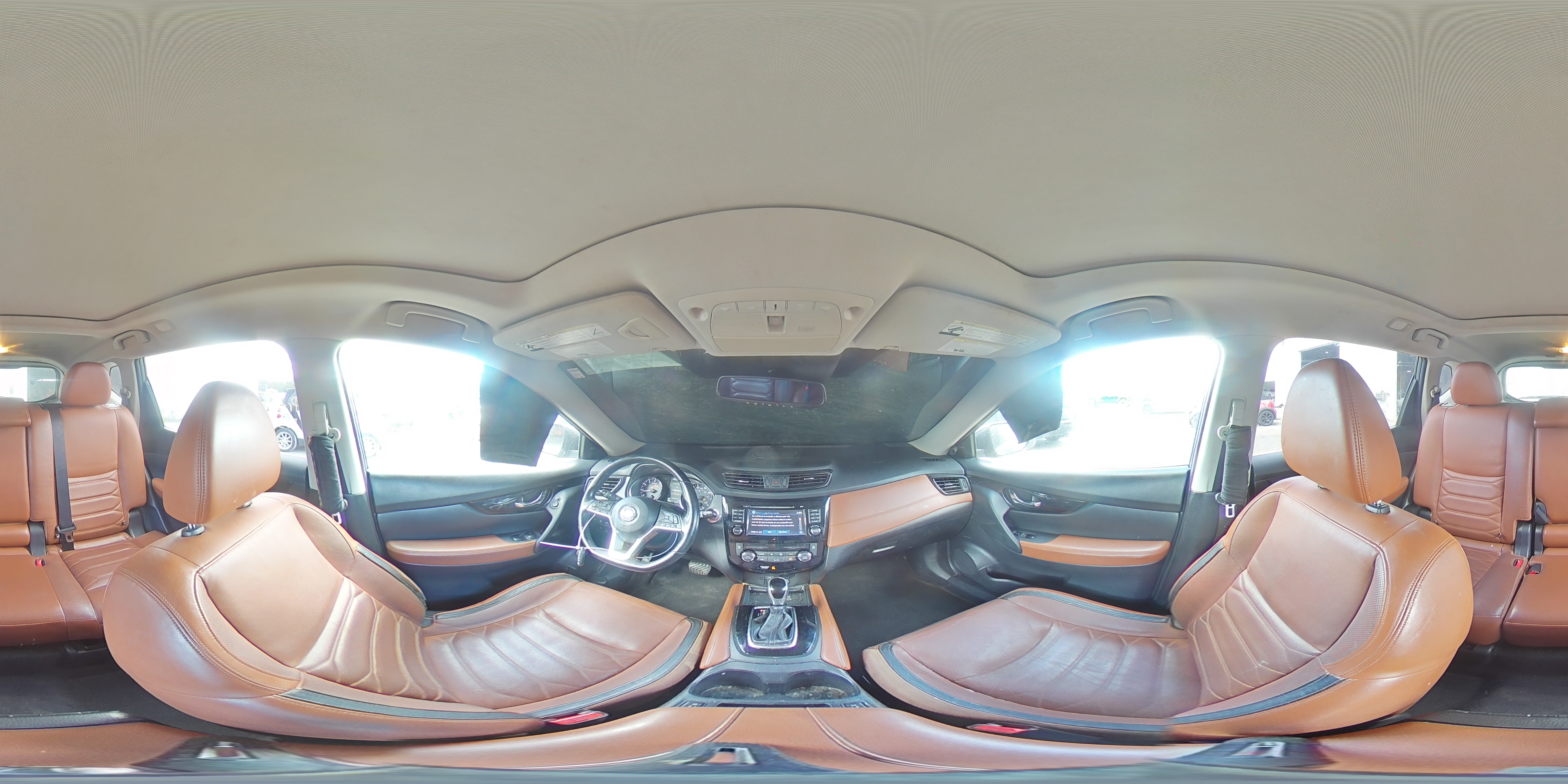 2017 Nissan Rogue - Image 16