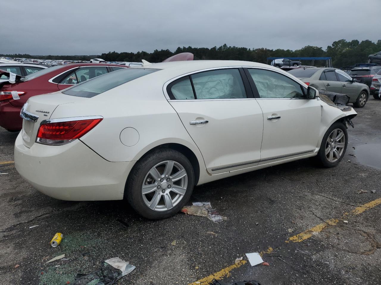 2011 Buick LaCrosse - Image 3