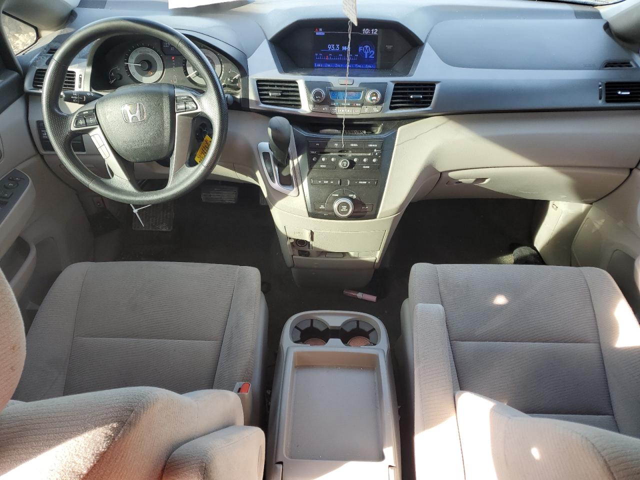 2012 Honda Odyssey - Image 8
