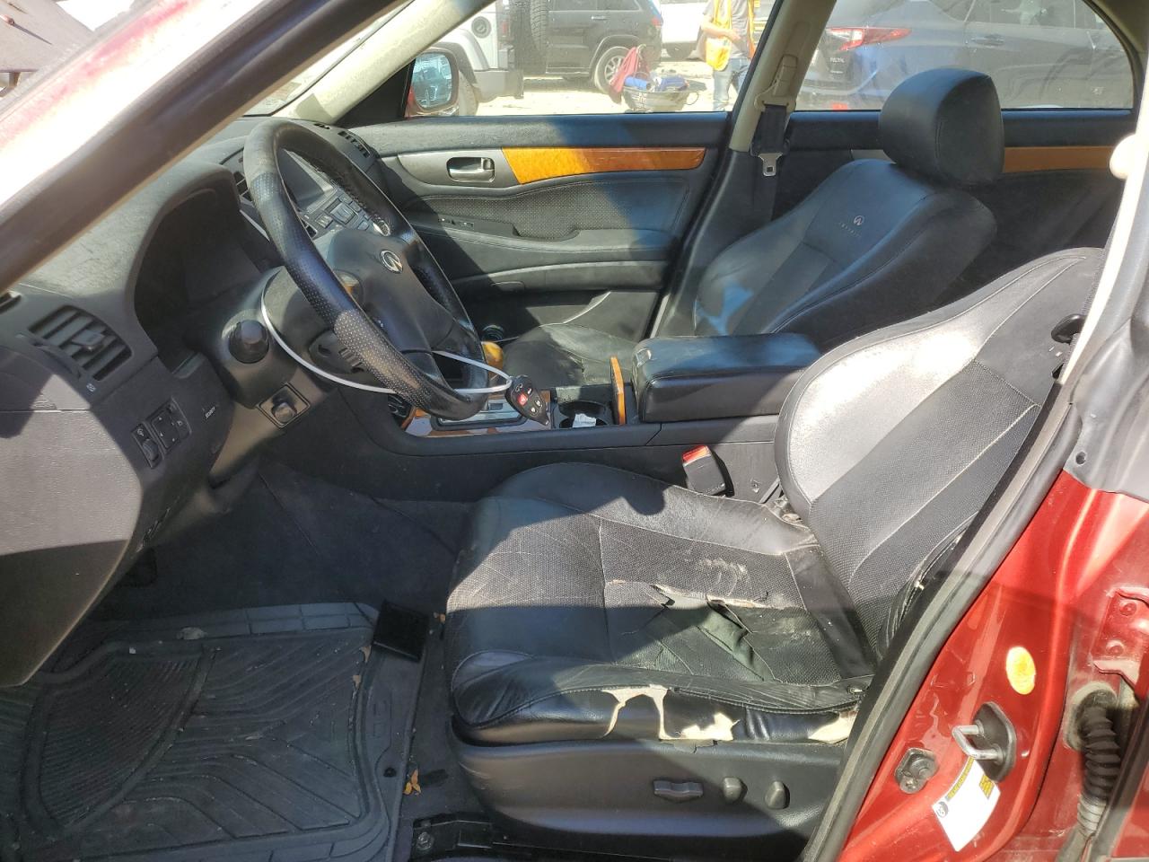 2004 Infiniti M - Image 7