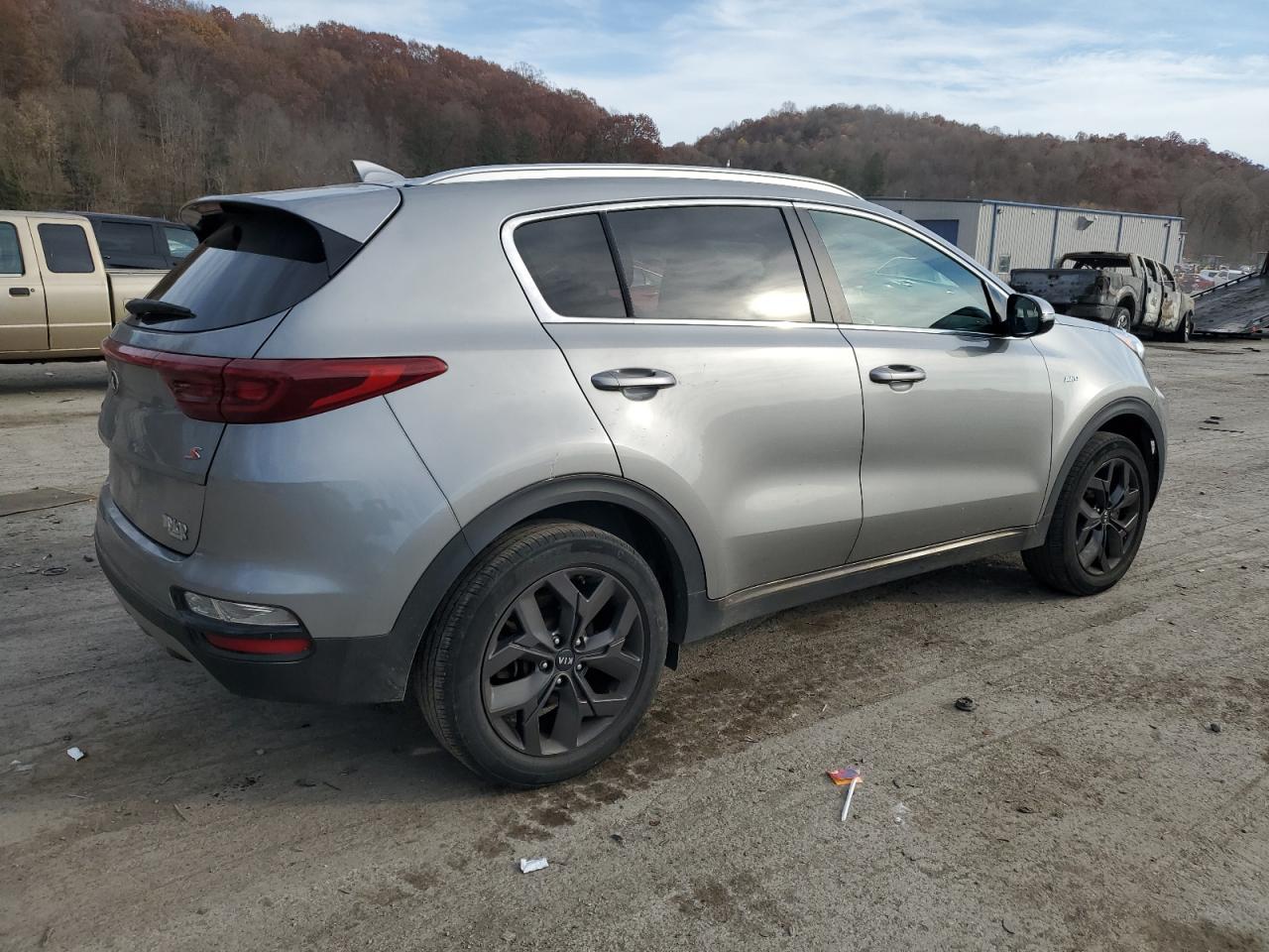 2020 Kia Sportage - Image 3