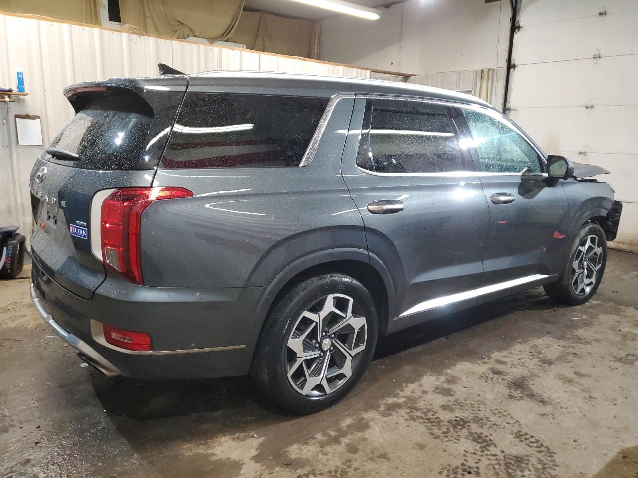 2022 Hyundai Palisade - Image 3
