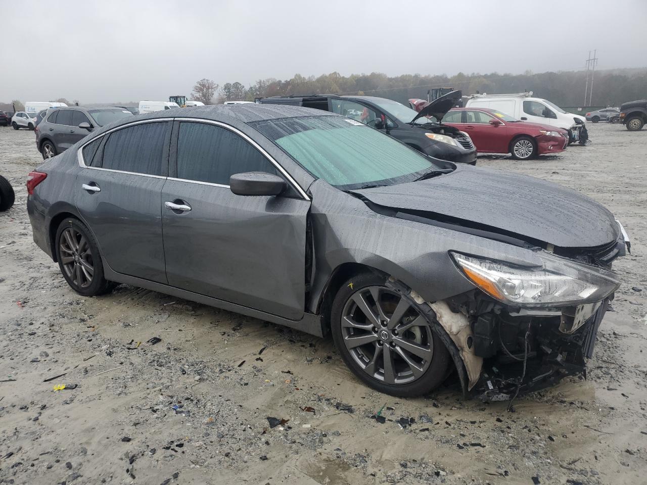 2018 Nissan Altima - Image 4