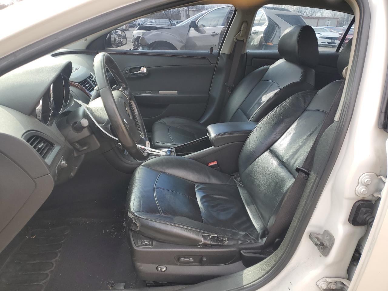 2010 Chevrolet Malibu - Image 7