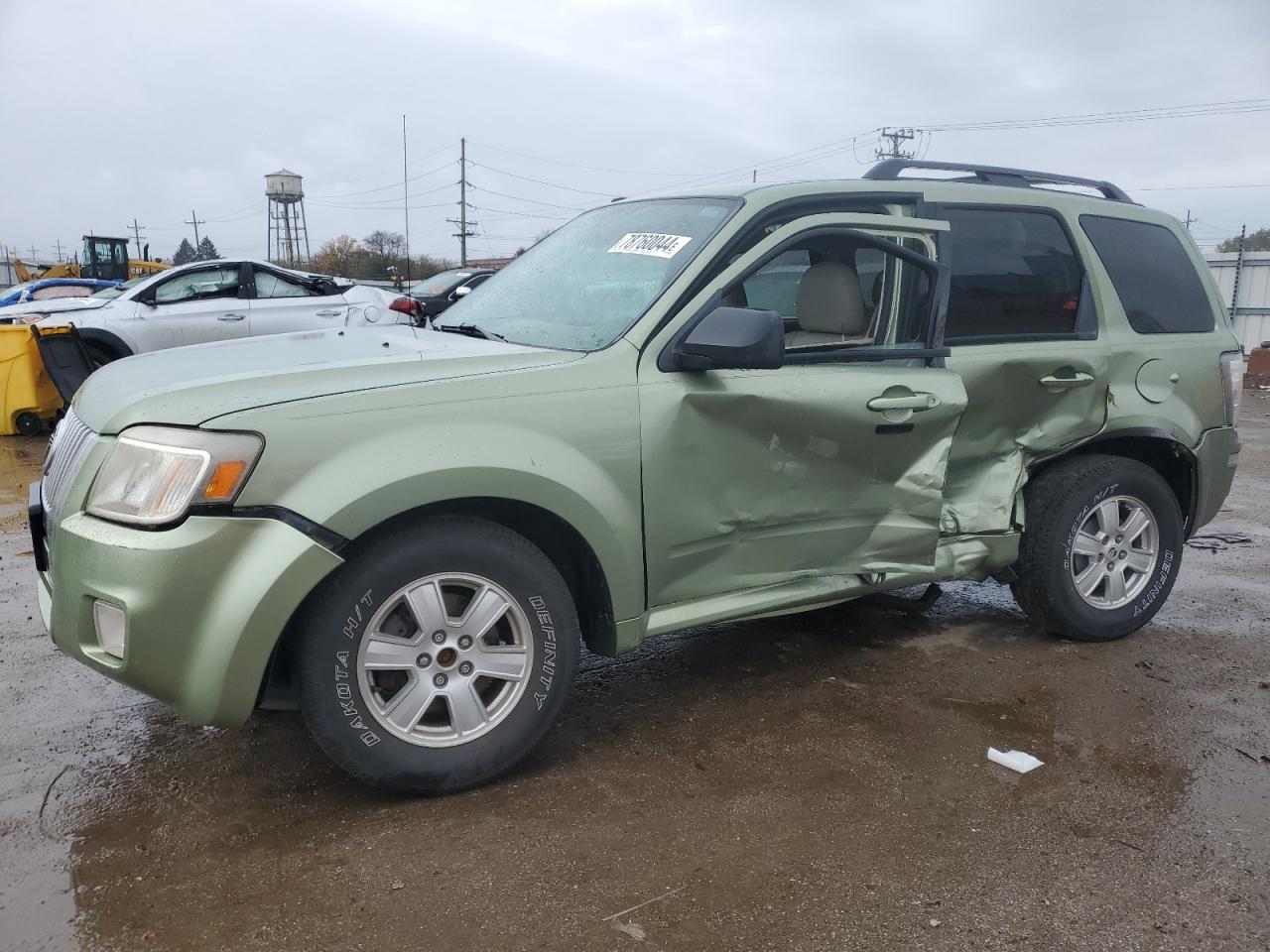 2010 Mercury Mariner - Image 1