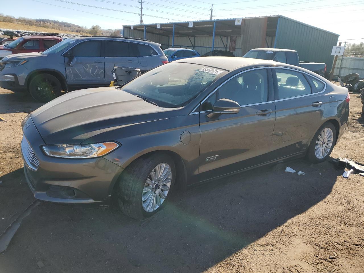 VIN 3FA6P0PU4GR384802 2016 FORD FUSION no.1