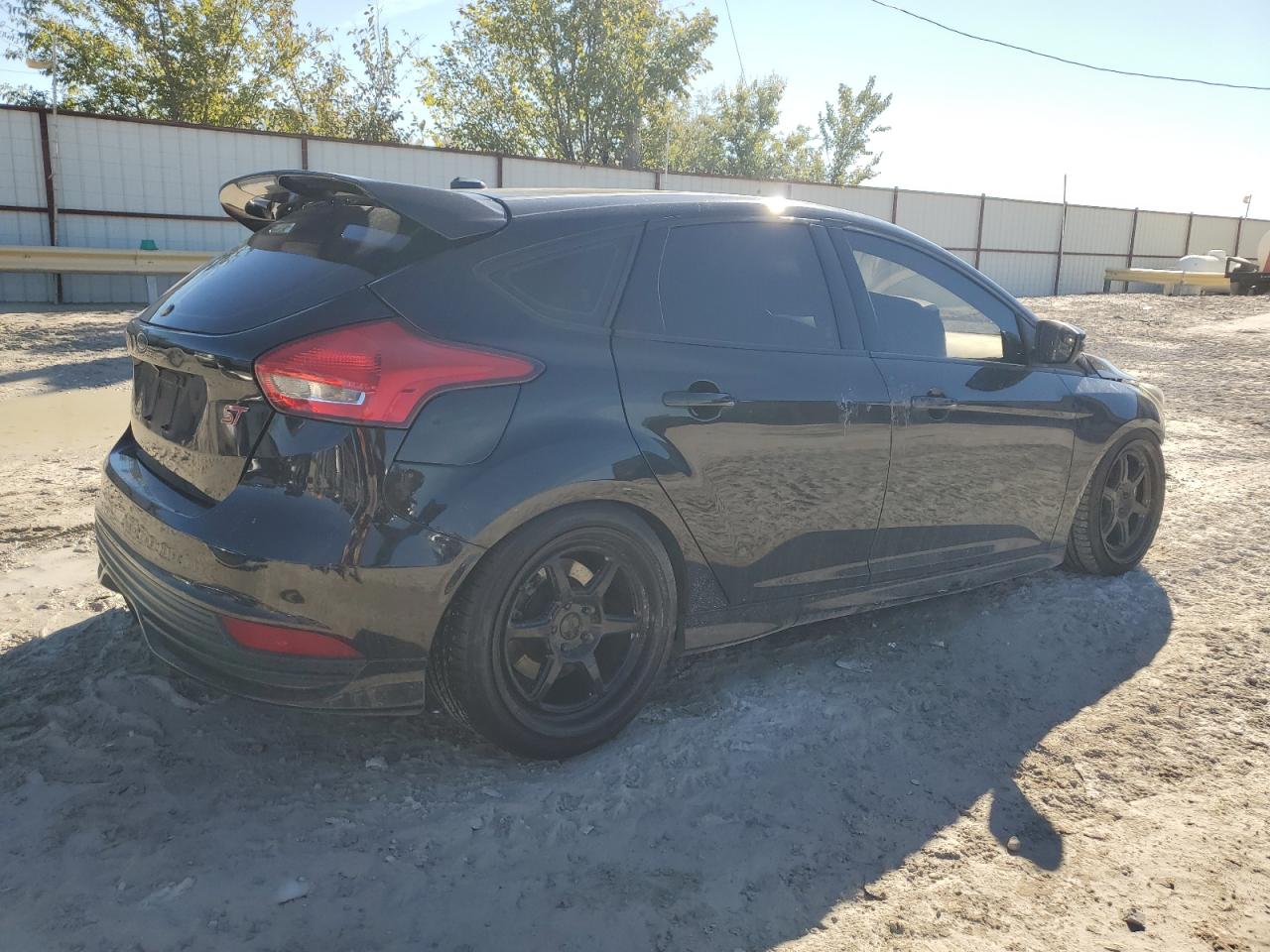 2017 Ford Focus - Image 3
