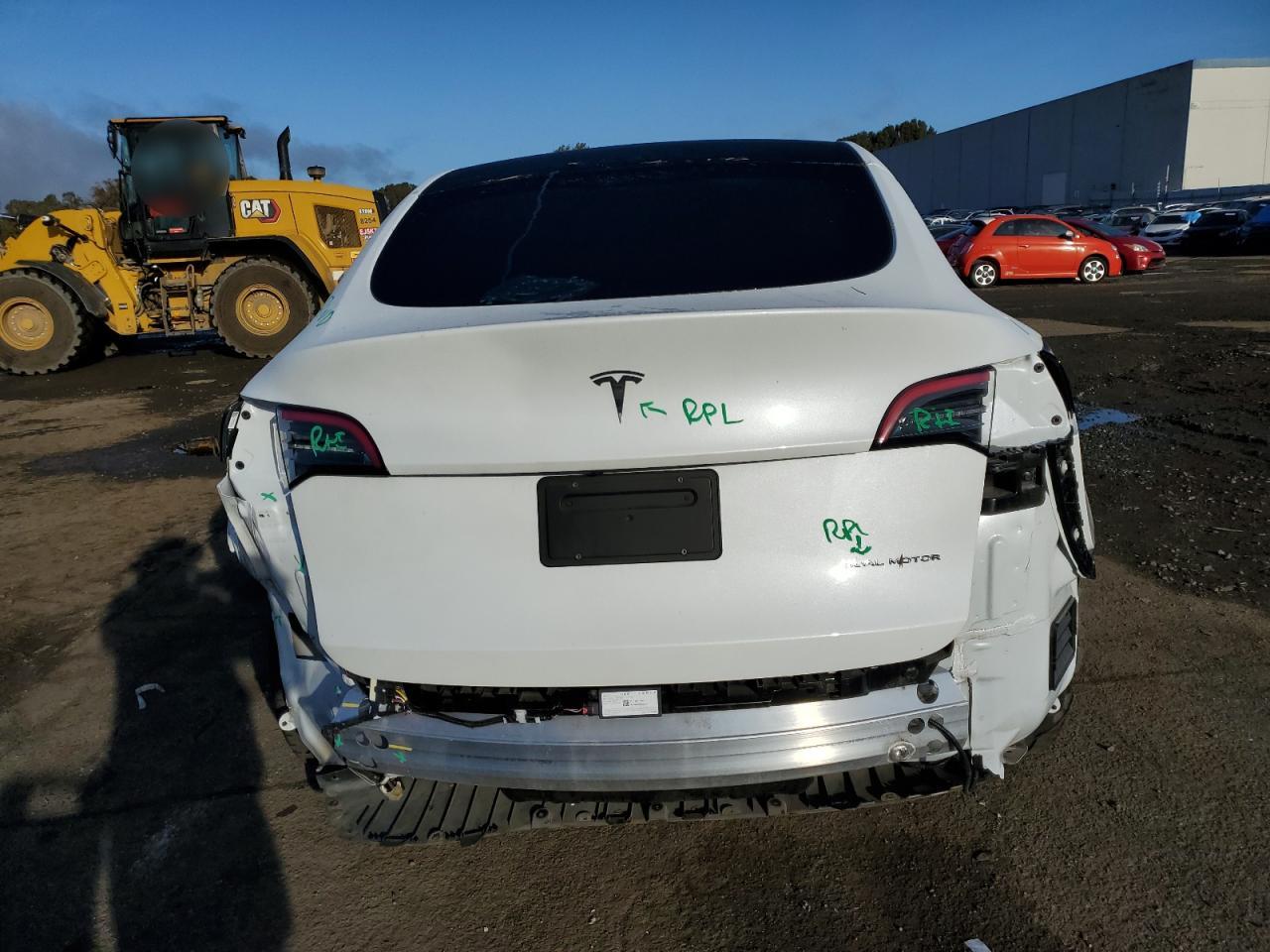 2022 Tesla Model Y VIN: 7SAYGDEE5NF559355 Lot: 80172204