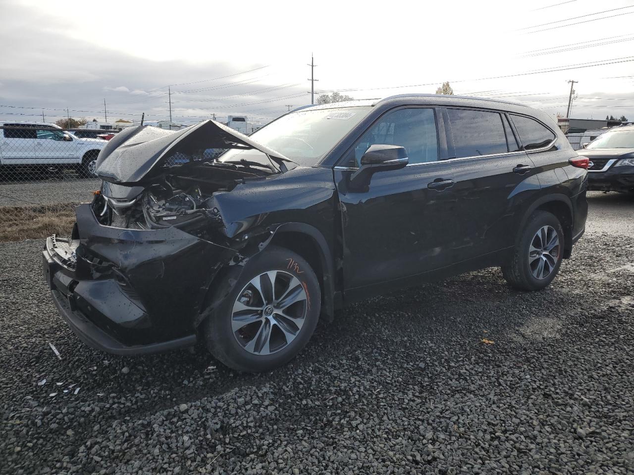 2022 Toyota Highlander - Image 1