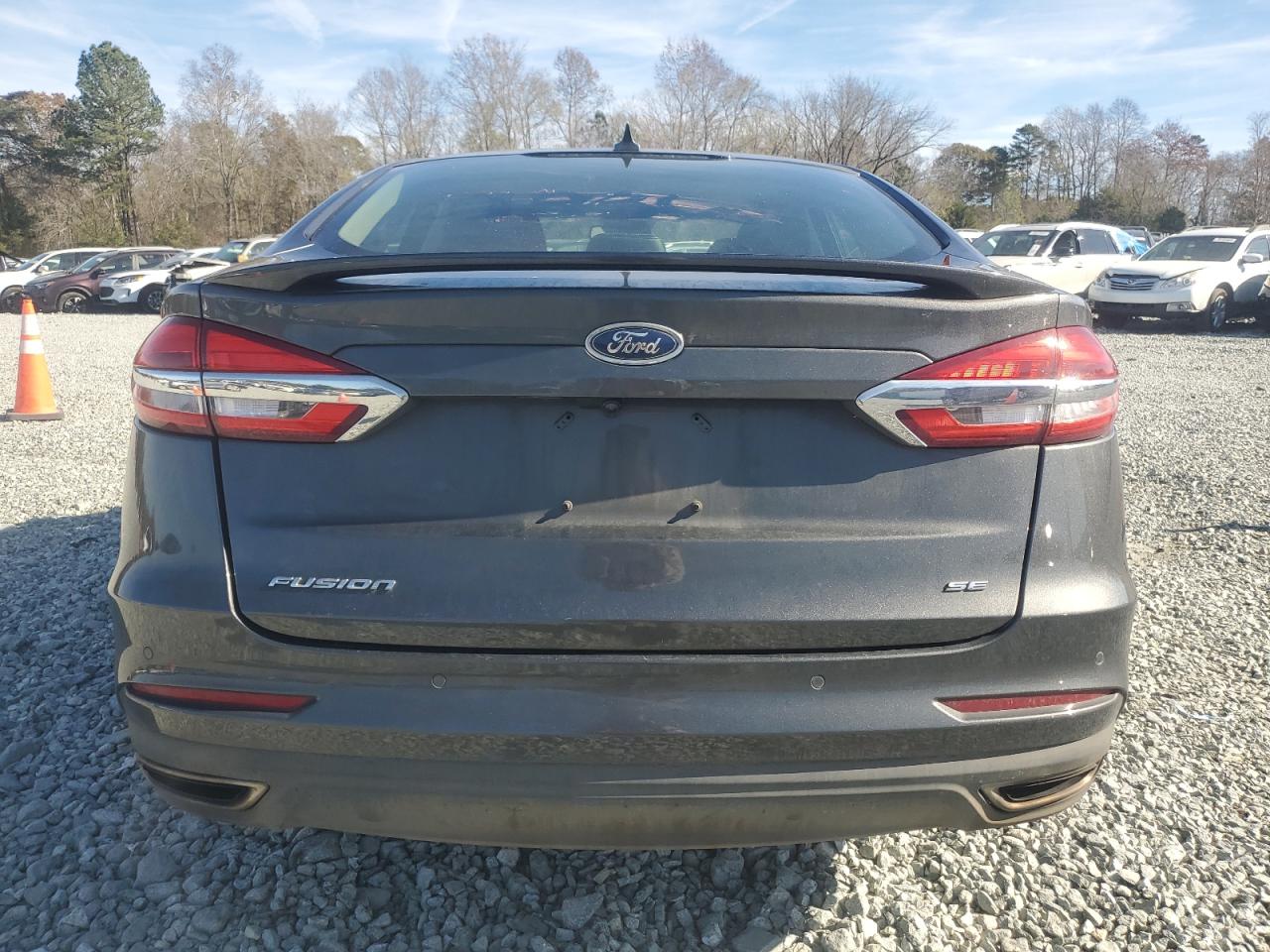 2019 Ford Fusion - Image 6