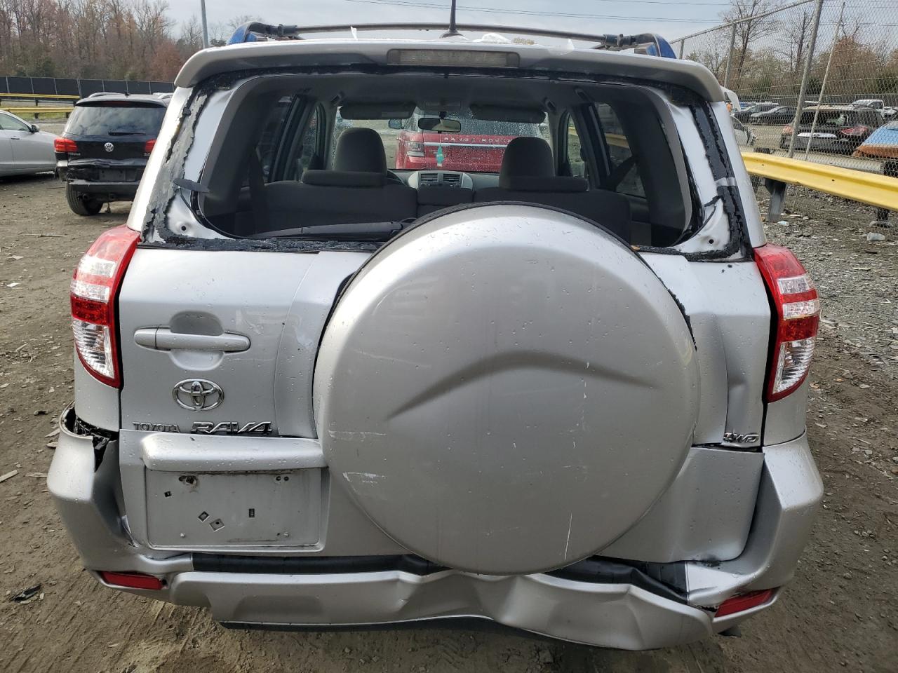 2010 Toyota RAV 4 - Image 6