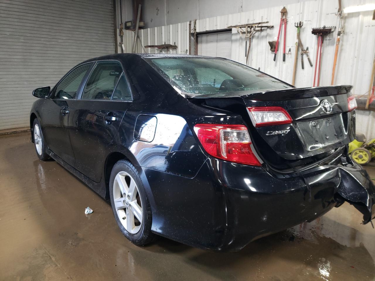 2014 Toyota Camry - Image 2