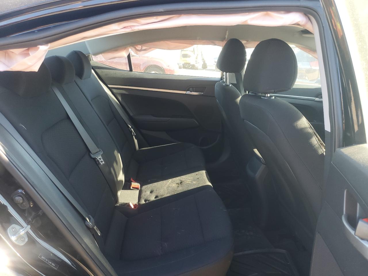 2020 Hyundai Elantra - Image 10