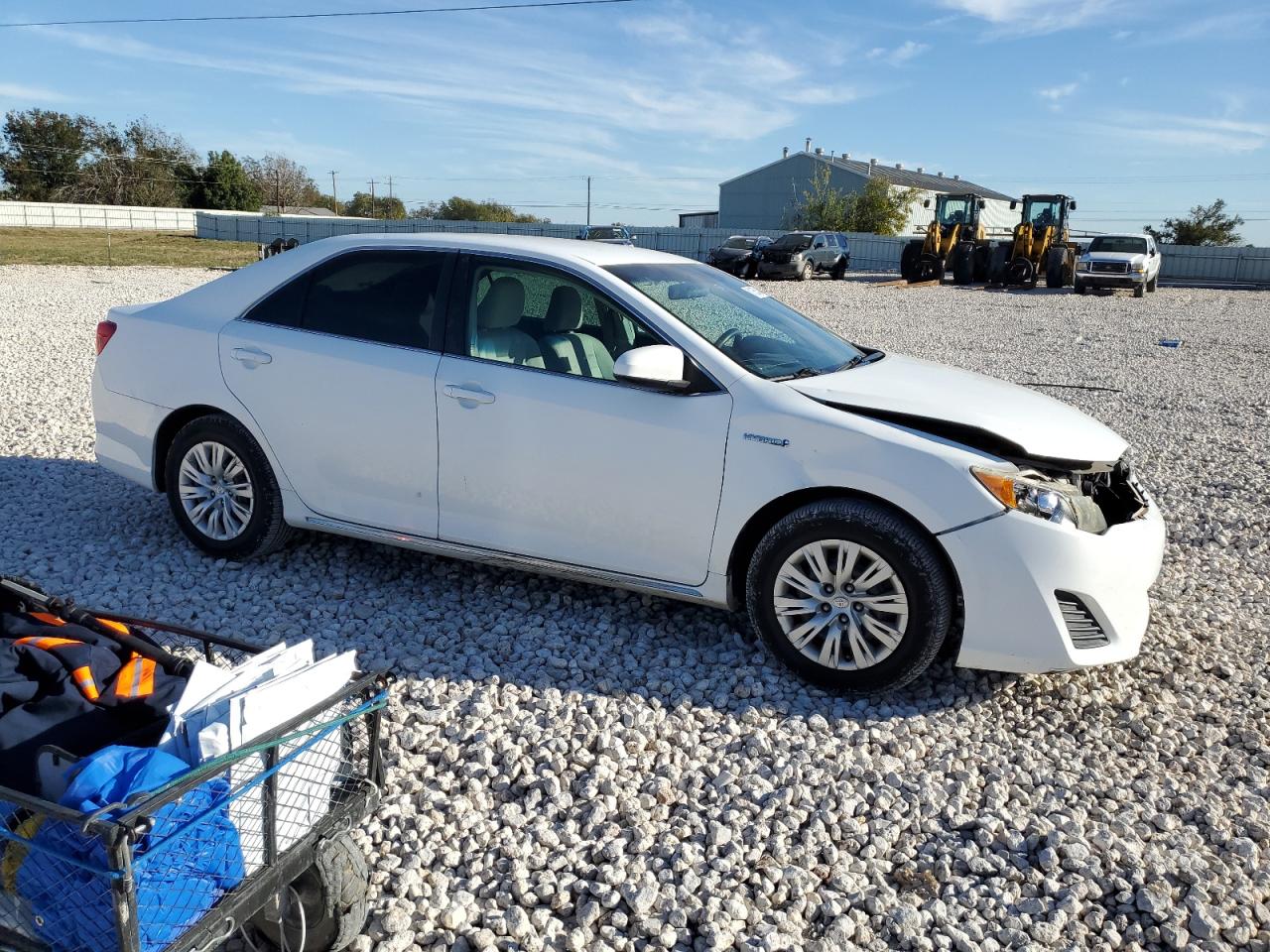 VIN 4T1BD1FK3DU063728 2013 TOYOTA CAMRY no.4