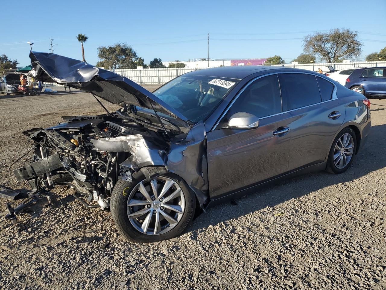 2014 INFINITI Q50