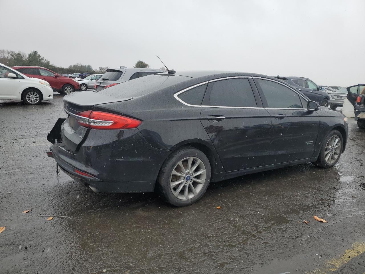 VIN 3FA6P0PU5JR148439 2018 FORD FUSION no.3