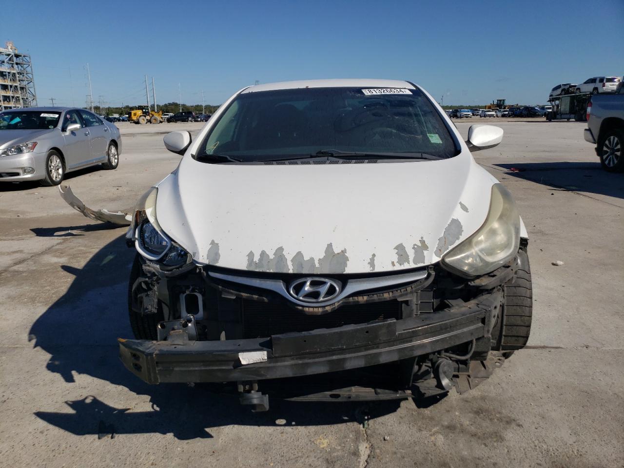 2015 Hyundai Elantra - Image 5