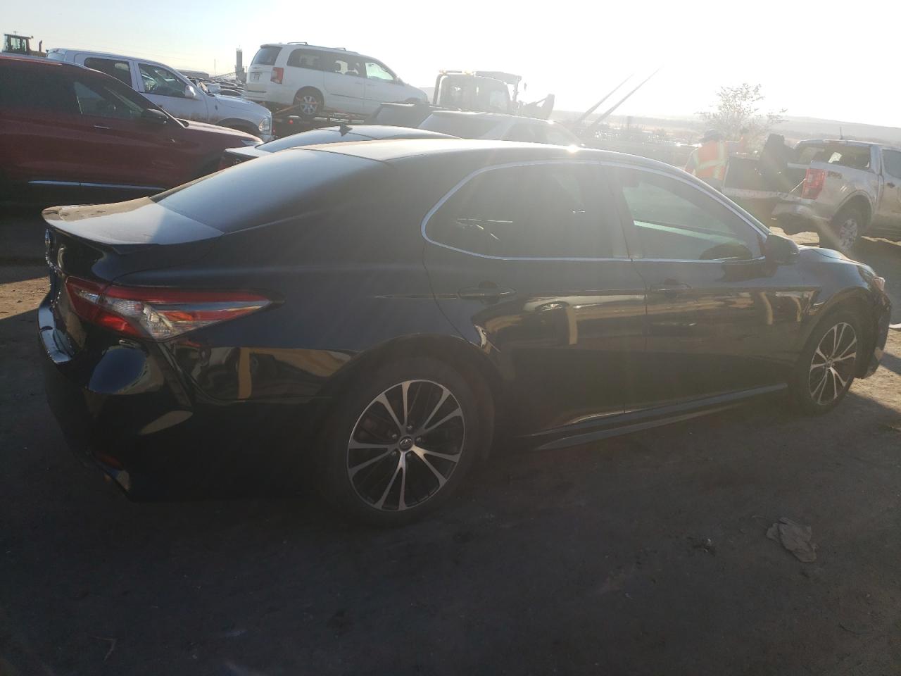 2018 Toyota Camry - Image 3