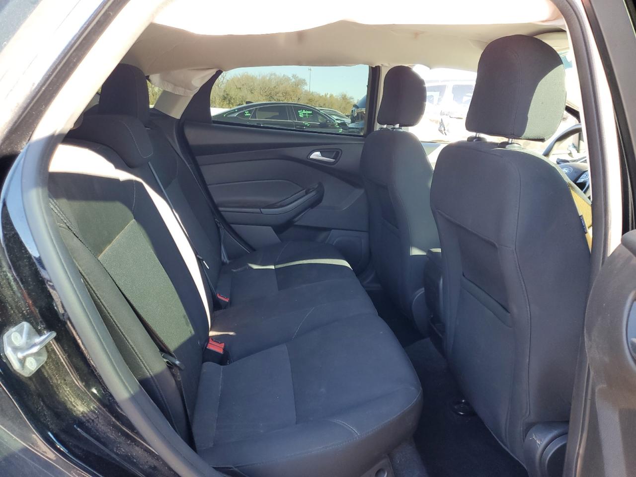 2016 Ford Focus - Image 11