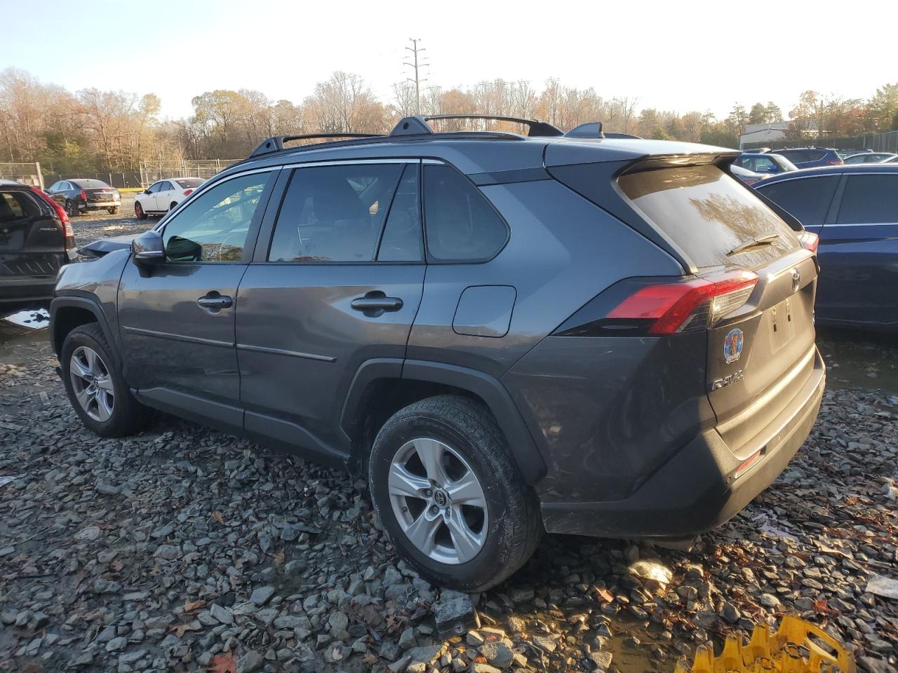JTMP1RFV2KD511580 2019 TOYOTA RAV 4 - Image 2