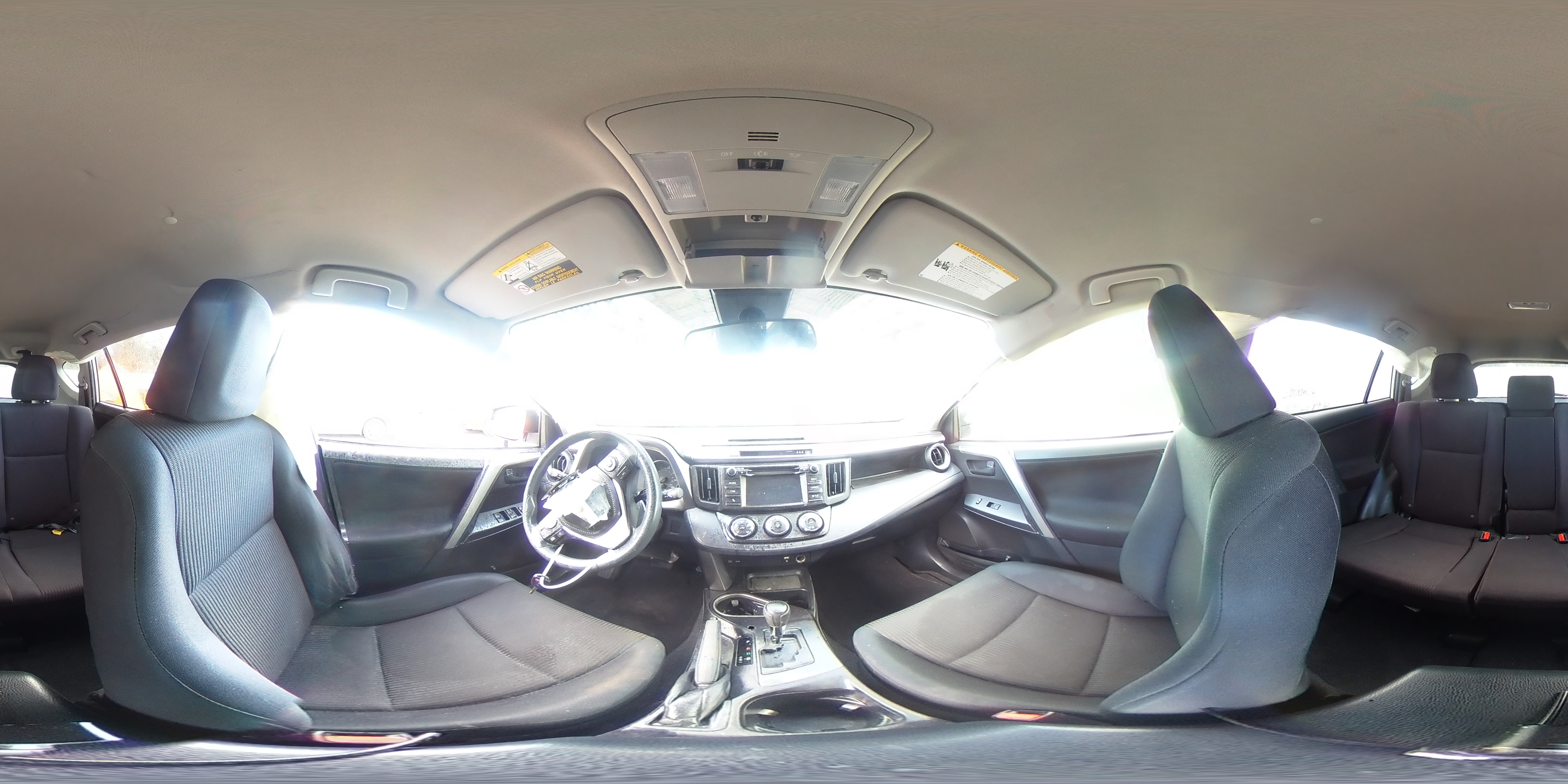 2017 Toyota RAV 4 - Image 14