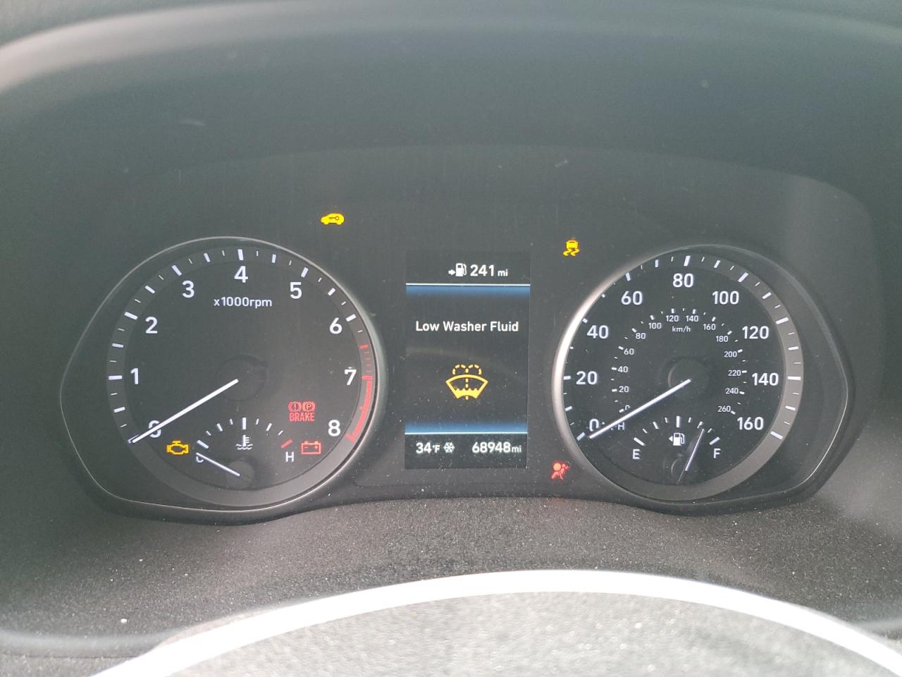 2018 Hyundai Elantra - Image 9