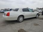 2005 Lincoln Town Car Signature Limited en Venta en Bakersfield, CA - Front End