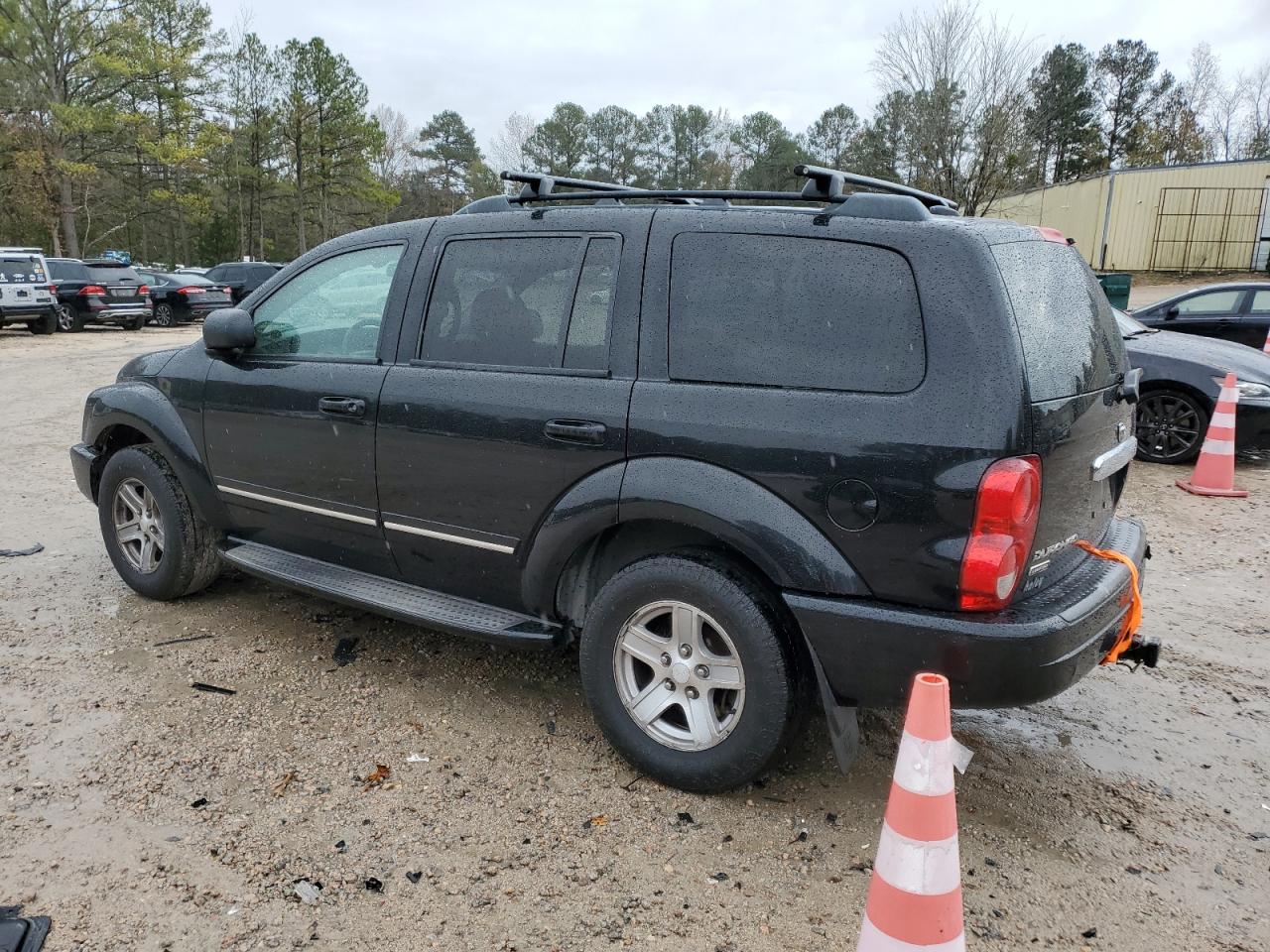 2004 Dodge Durango - Image 2