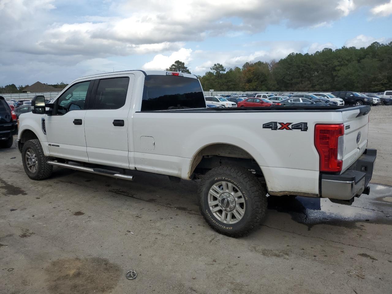 VIN 1FT7W2BT9HEE85365 2017 FORD F250 no.2