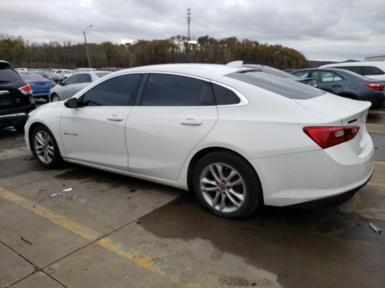 1G1ZE5ST8GF298259 2016 CHEVROLET MALIBU - Image 2