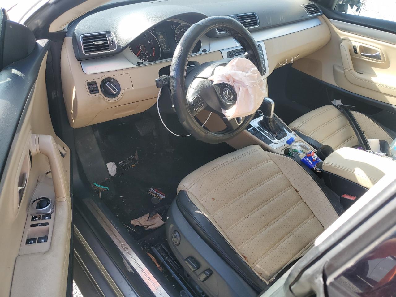 2013 Volkswagen Passat CC - Image 8