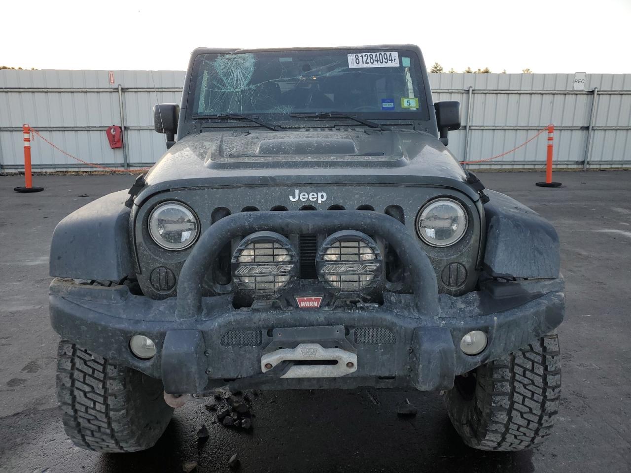 2015 Jeep Wrangler - Image 5