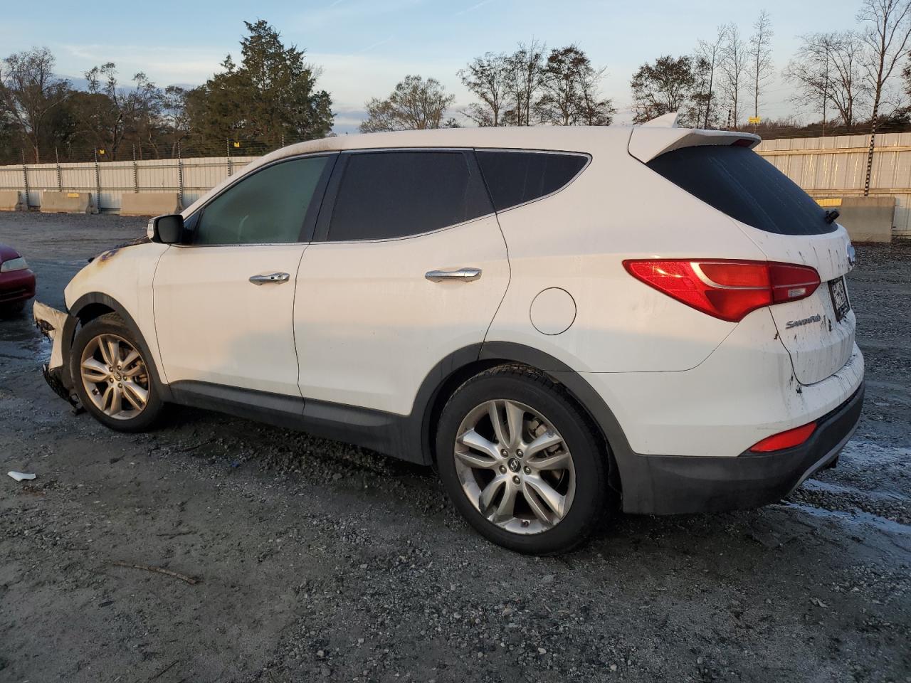 2013 Hyundai Santa Fe - Image 2