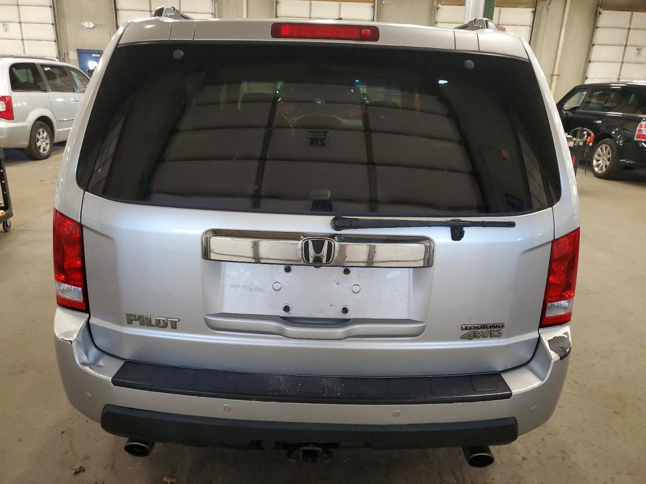 2009 Honda Pilot Touring VIN: 5FNYF48869B055103 Lot: 79813474