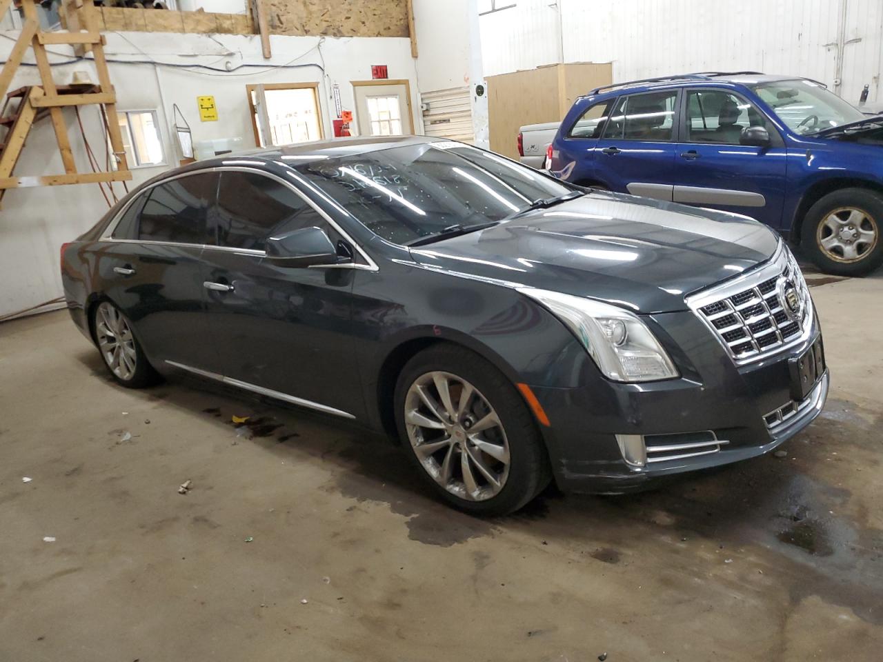 2013 Cadillac XTS - Image 4