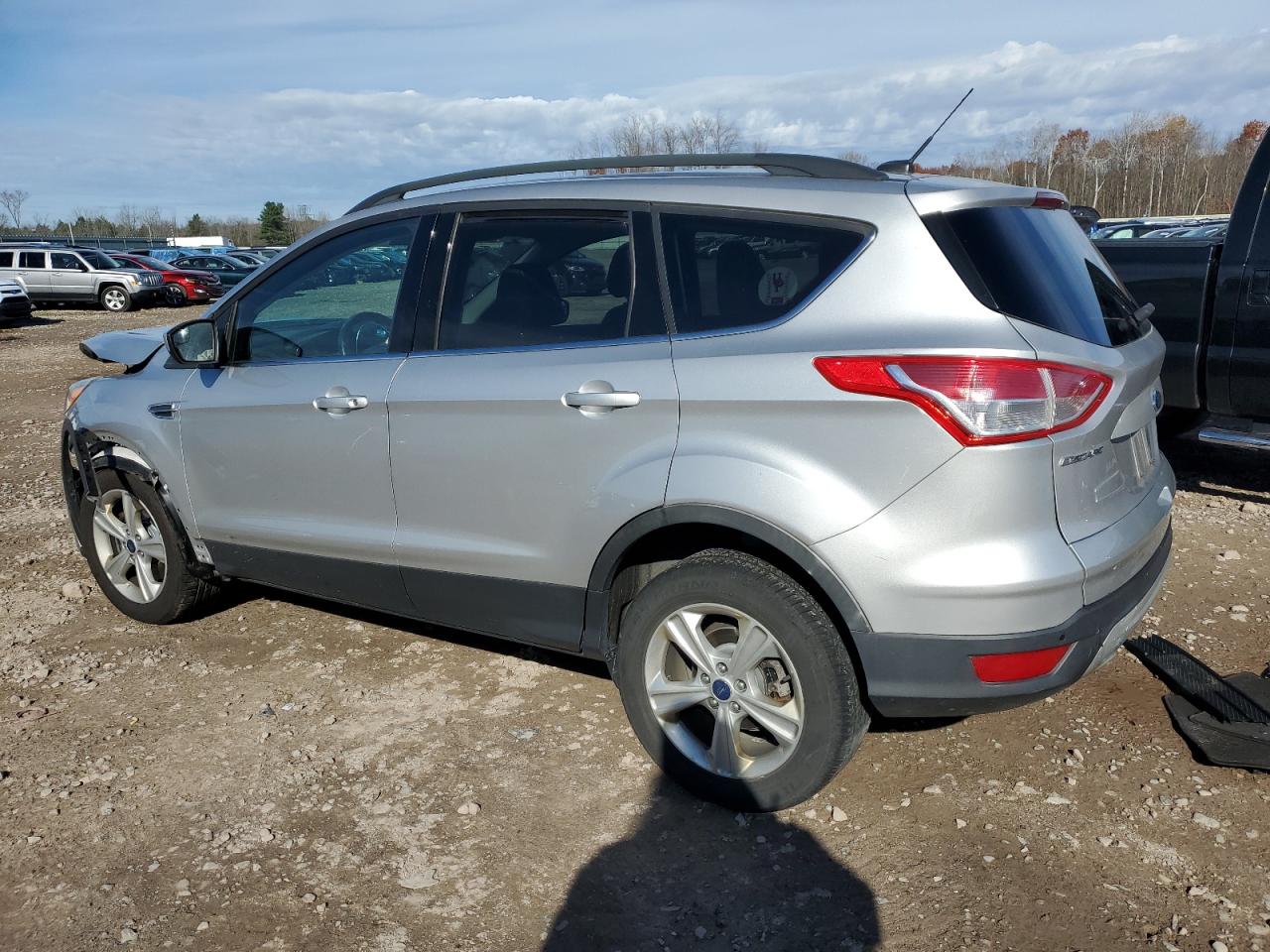 VIN 1FMCU9GX4GUC48498 2016 FORD ESCAPE no.2