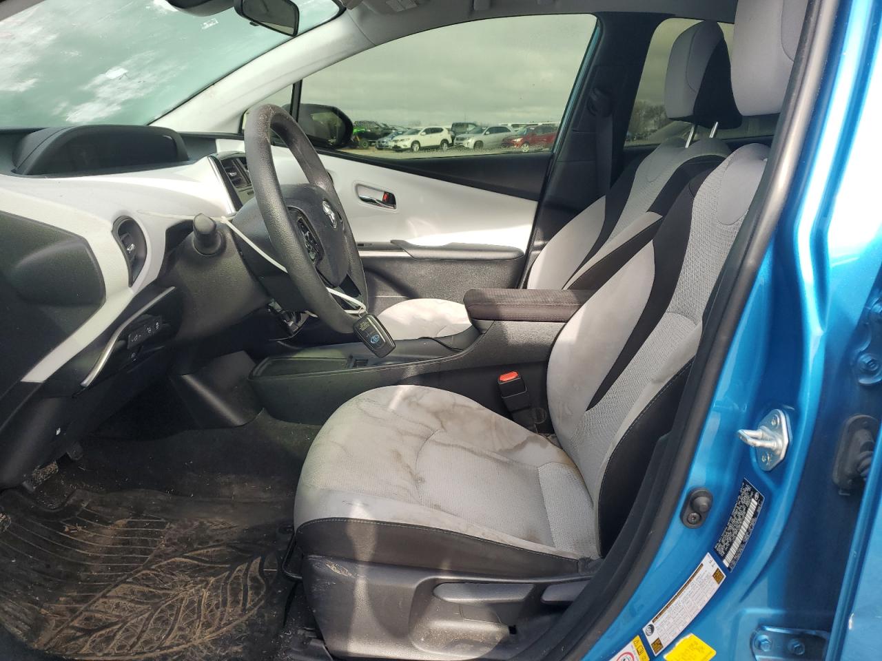 2019 Toyota Prius - Image 7