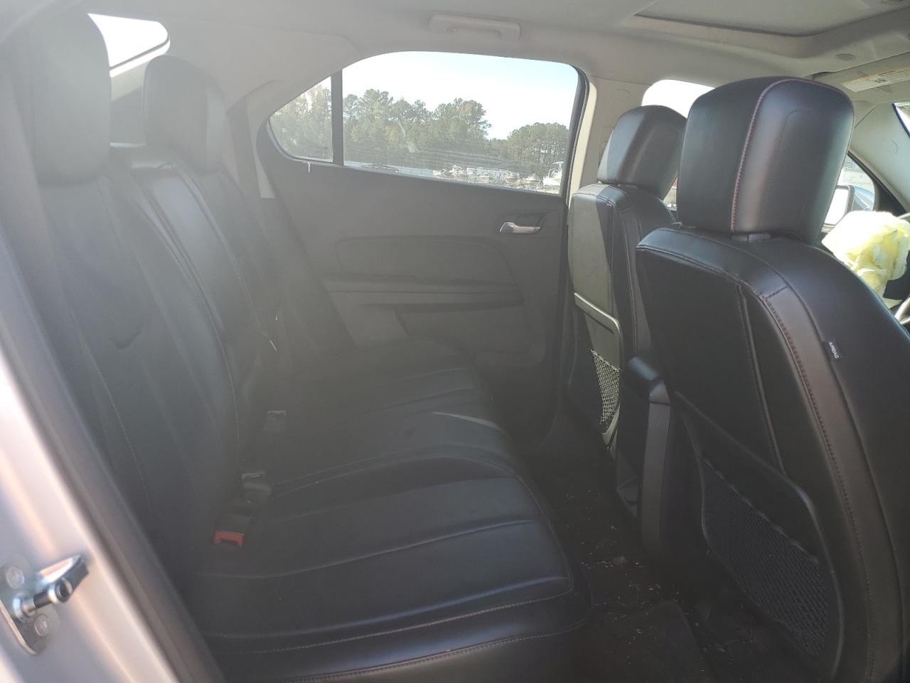 2010 Chevrolet Equinox - Image 11