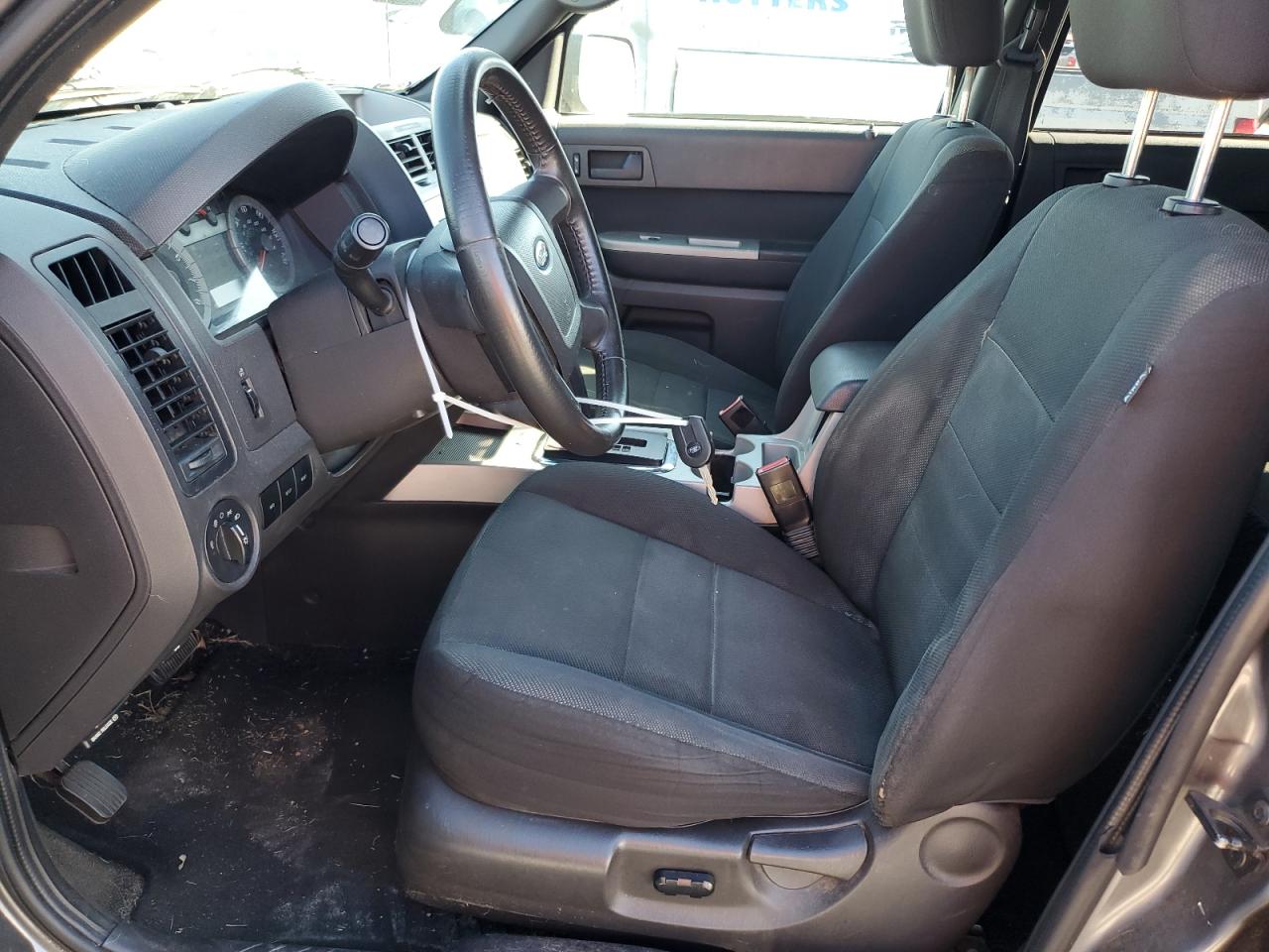 2009 Ford Escape - Image 7