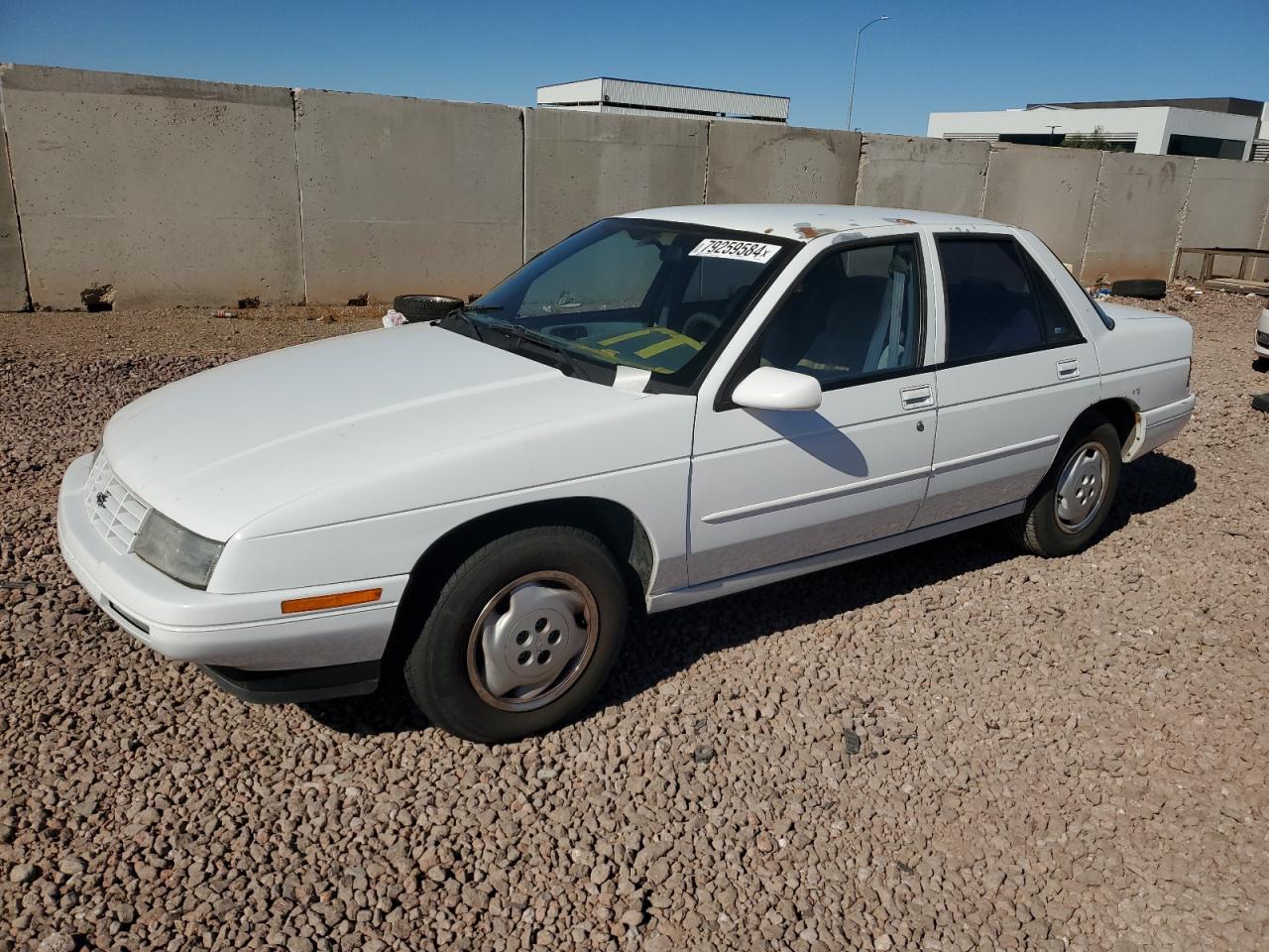 1G1LD55M2SY150876 CHEVROLET CORSICA Photo 1