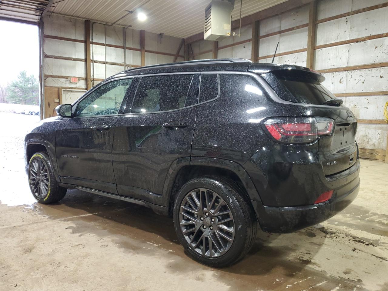 2022 Jeep Compass - Image 2