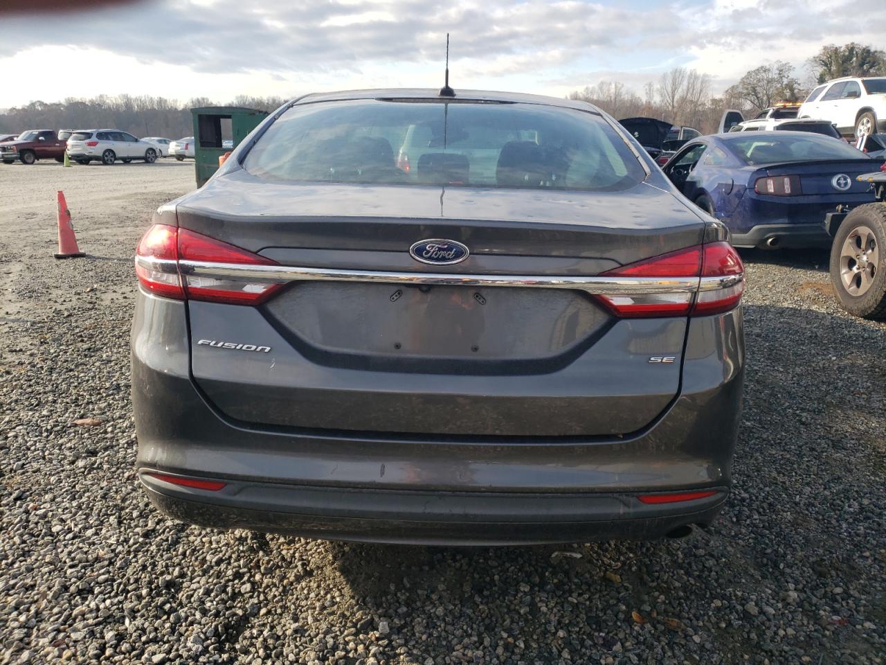 VIN 3FA6P0H75JR133660 2018 FORD FUSION no.6