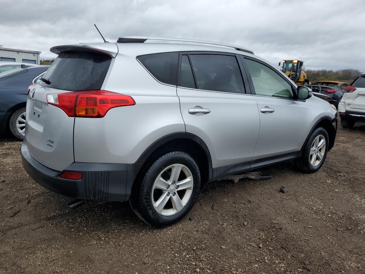 VIN JTMRFREV0D5000460 2013 TOYOTA RAV4 no.3