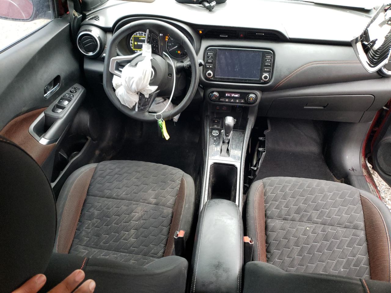 2021 Nissan Kicks - Image 8
