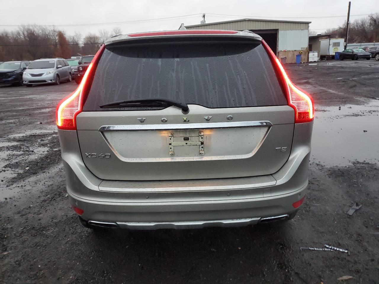 2015 Volvo Xc60 T5 Premier VIN: YV440MDK6F2723740 Lot: 81741834