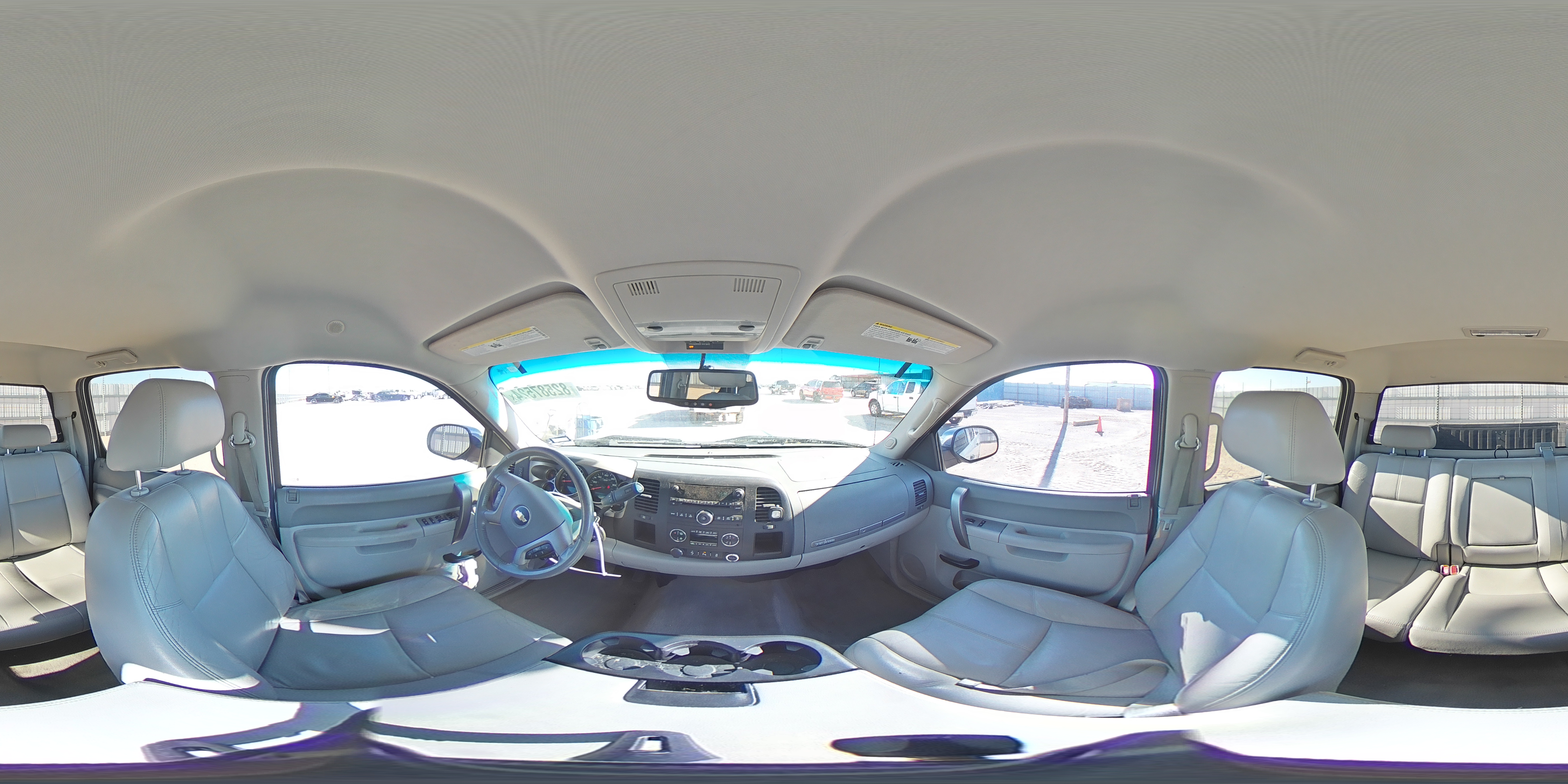 2013 Chevrolet Silverado - Image 12