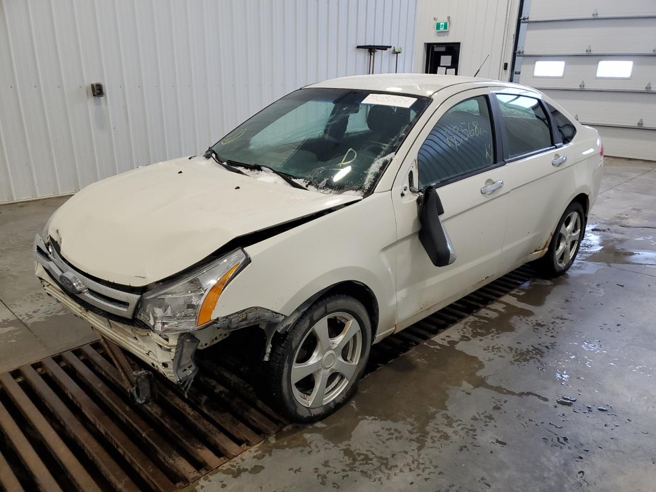 2010 Ford Focus Se იყიდება Nisku-ში, AB - Front End