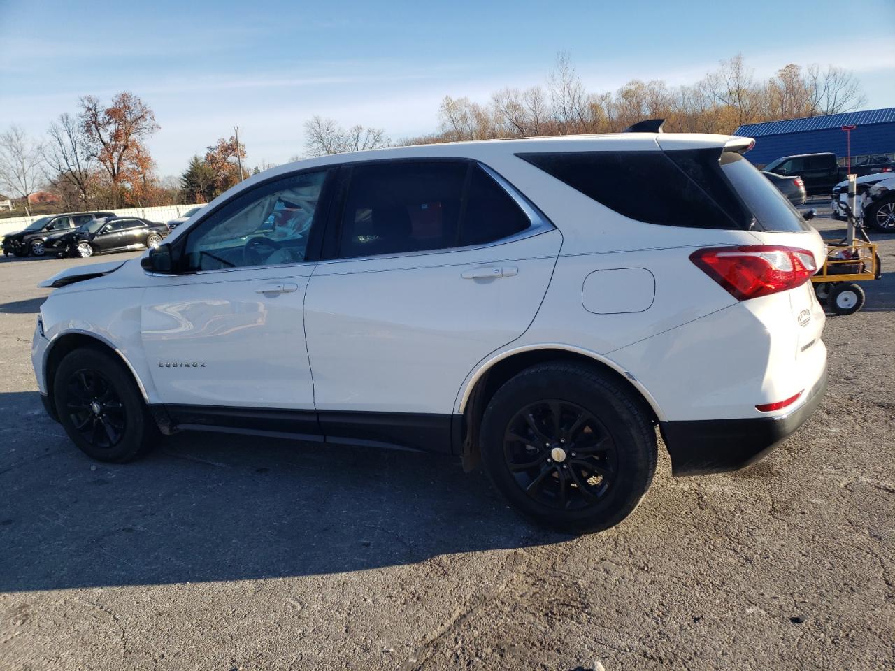 2019 Chevrolet Equinox - Image 2